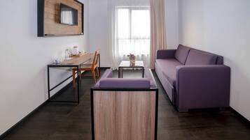 Coffres-forts dans les chambres, bureau, rideaux occultants