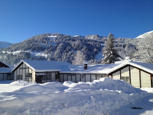 Mountain Lodge Backpackercamp