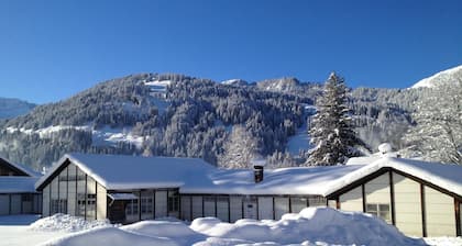 Mountain Lodge Backpackercamp