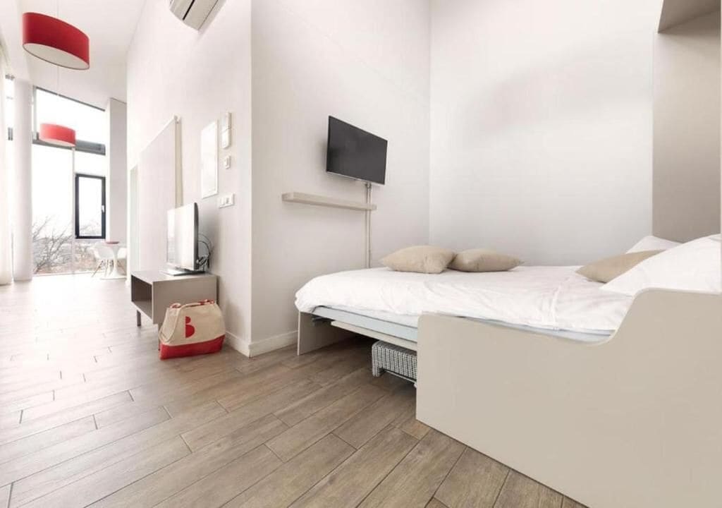 Departamento empresarial | 1 habitación, escritorio y insonorización 