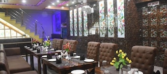 Hotek Aarti Inn