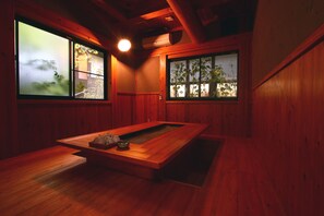 Restauration dans la chambre