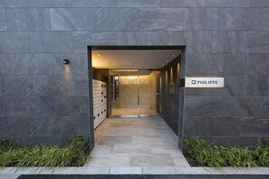 Property entrance - C5 Haneda Maison Philippe Omori 503 (Tokyo)