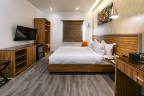 Superior Room, 1 Queen Bed, Non Smoking (Shower Only) - SureStay Plus Hotel by Best Western AC LUXE Angeles City (Angeles City)