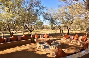 Área de parrillas y picnic