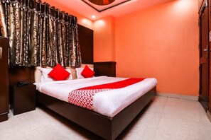 Deluxe Double Room, 1 Double Bed | Front of property