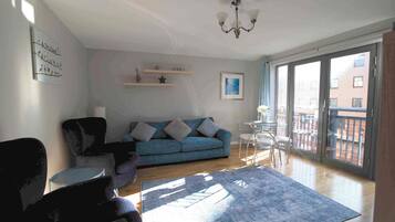 Smart TV, Netflix, streaming services