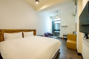 Standard Double Room, 1 Queen Bed