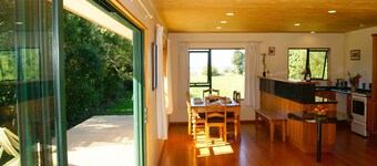 Tomatea Rua - Golden Bay Bach (Pakawau Beach)