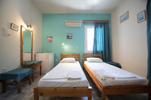 Free WiFi, bed sheets