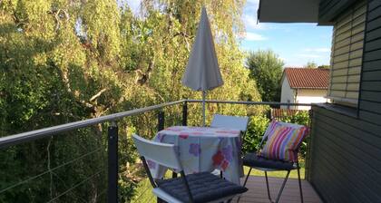 Lichtdurchflutetes Appartement, ruhig, sep. Eingang, 30 Min. nach München