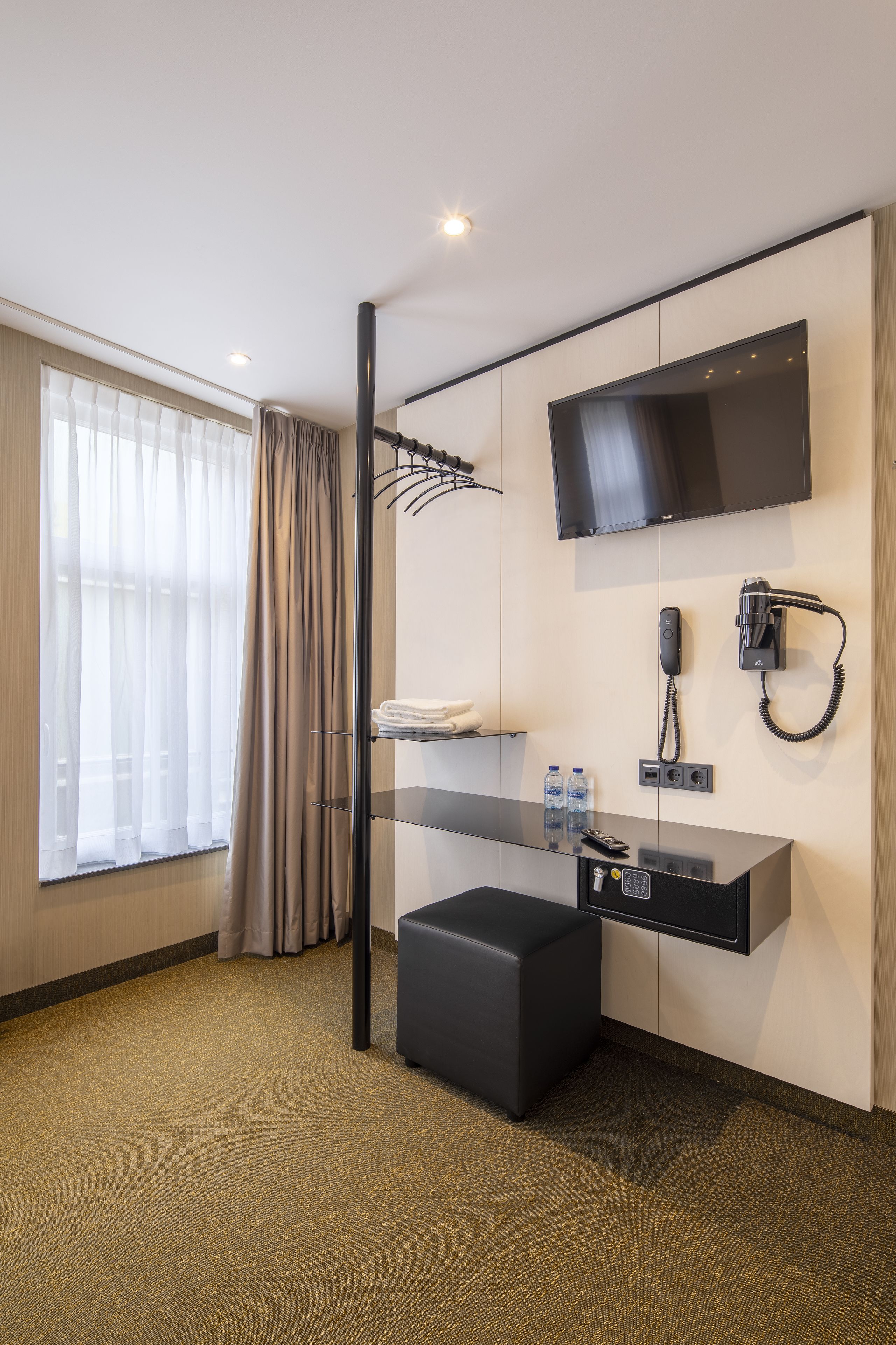 double room | in-room safe, blackout curtains, free wifi, bed sheets