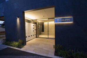 Property entrance - A7 Haneda Maison Philippe Omori 701 (Tokyo)