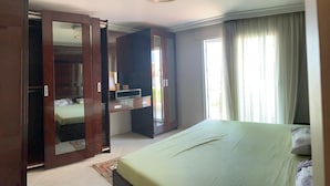 Luxury Villa - Villa with Pool&Jacuzzi by the Sea (12) (Cesme)