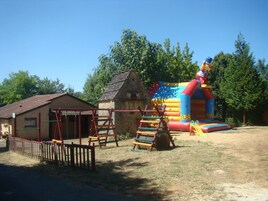 Children's play area - outdoor