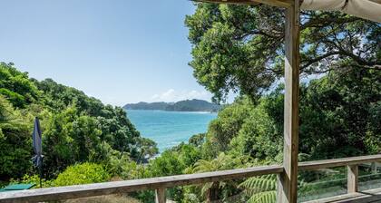Langs Hideaway - Langs Beach Holiday Home
