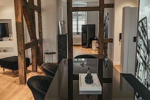 Deluxe Apartment, Private Bathroom, City View (Freiraum 1) | Interior - Kremers Freiräume (Arnsberg)