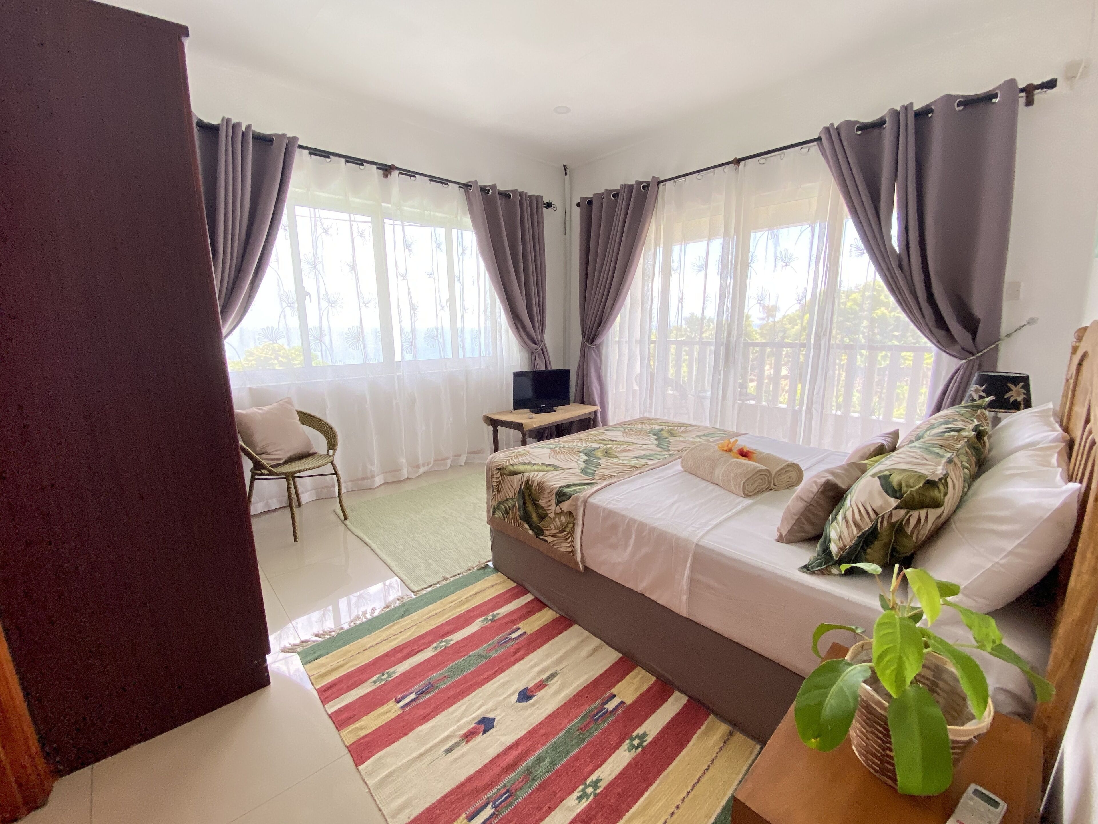 House | Iron/ironing board, free WiFi, bed sheets