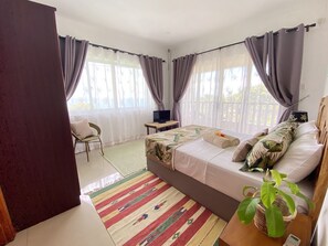 House | Iron/ironing board, free WiFi, bed sheets - Dusk to Dawn (Mahé Island)