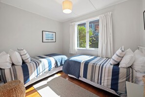 3 bedrooms, WiFi, bed sheets