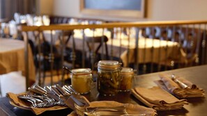 Desayuno buffet incluido todos los días