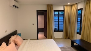 Comfort Villa | 2 bedrooms, blackout drapes, iron/ironing board (on request) - Guest Villa 2 T3 (Abidjan)