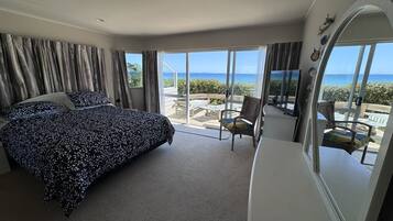 4 habitaciones, tabla de planchar con plancha y wifi