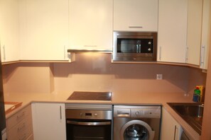 Private kitchen - Regina apartment, in the center of Lloret de Mar (Lloret de Mar)