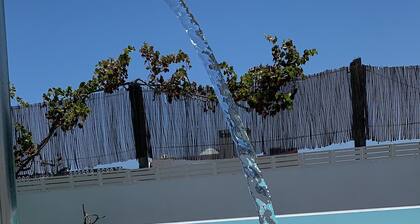 Valtisya House Pool & Airport