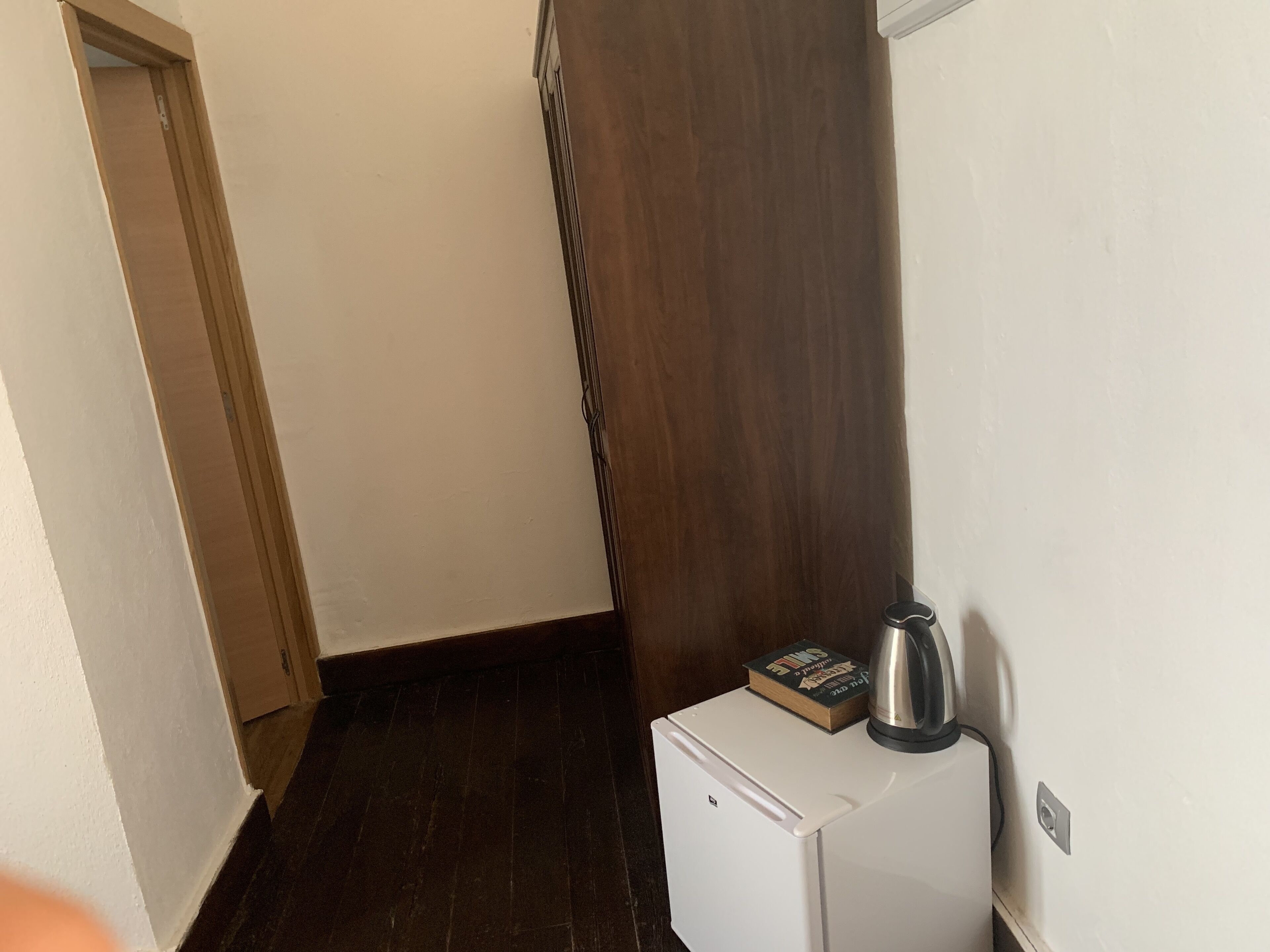 comfort room | 1 bedroom, hypo-allergenic bedding, down duvets, memory-foam beds