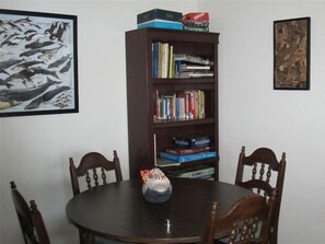 Interior - Saltwater Frontage - Spectacular Views - Secluded, quiet, and peaceful (Sekiu)