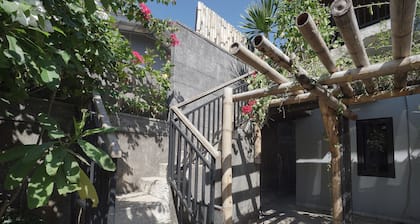 OYO 967 Cajoma Guesthouse