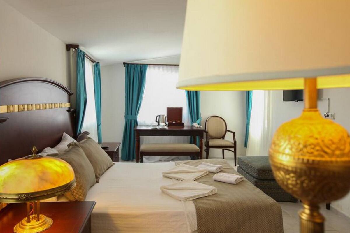 Minibar, ekstrasenger (mot et tillegg) og wi-fi (inkludert)