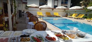 Tägliches inbegriffenes Frühstücksbuffet