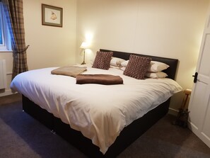 Fer et planche à repasser, Wi-Fi, draps fournis