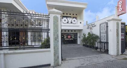 Collection O 1061 Aliya Homestay