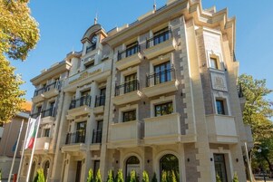 Fachada de la propiedad