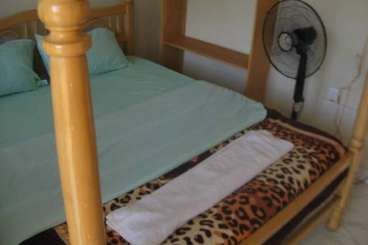 Ropa de cama de alta calidad, decoración personalizada y escritorio