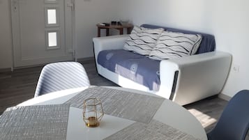 Departamento, Terraza, vista al mar (7) | Sala de estar | Televisión de pantalla plana