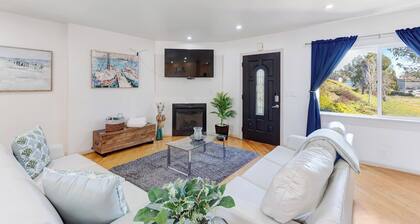 Point Loma 3 bedroom/2bath. Unit B upstairs.