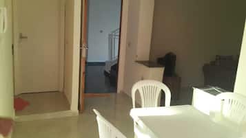 Appartement | Restauration dans la chambre