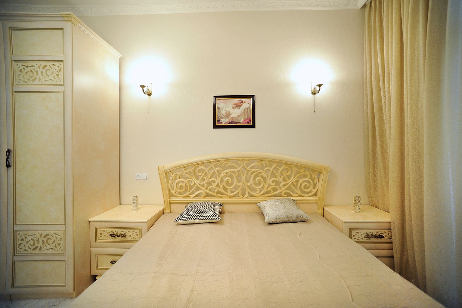 Standard-Apartment (80 Merab Kostava Street 17) | Bügeleisen/Bügelbrett, Bettwäsche