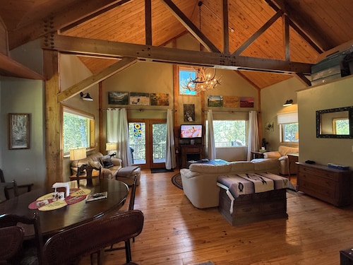 3 Mile Ranch…enjoy the pristine views that Montana has to offer!!
