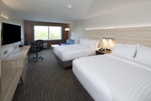 Deluxe Room, Multiple Beds | In-room safe, desk, laptop workspace, blackout drapes - Holiday Inn Express & Suites (Auburn)