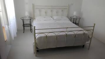 1 bedroom, soundproofing, cribs (surcharge), WiFi (free)