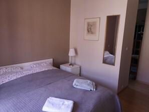 双人房 | 熨斗/熨板、免费婴儿床、折叠床/加床(额外收费)、免费 WiFi