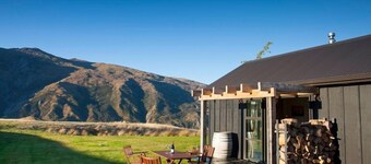 Up in the mountains!!! Luxury self contained unit.