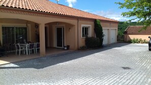 Restauration en plein air