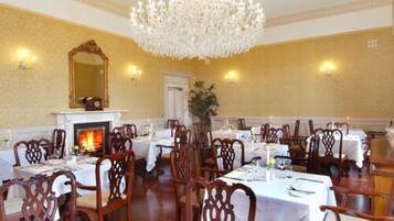 Free daily full breakfast