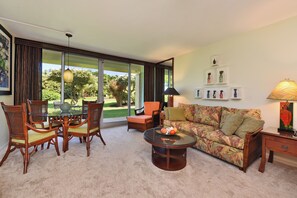 Smart-TV, DVD-spiller og stereoanlegg